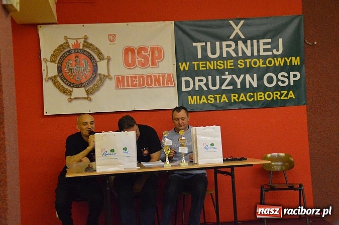 Zdjęcie w galerii na portalu naszraciborz.pl: Rudolf Jambor i Szymon Procek najlepsi w tenisie stołowym wiadomości z regionu