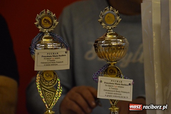 Zdjęcie w galerii na portalu naszraciborz.pl: Rudolf Jambor i Szymon Procek najlepsi w tenisie stołowym wiadomości z regionu