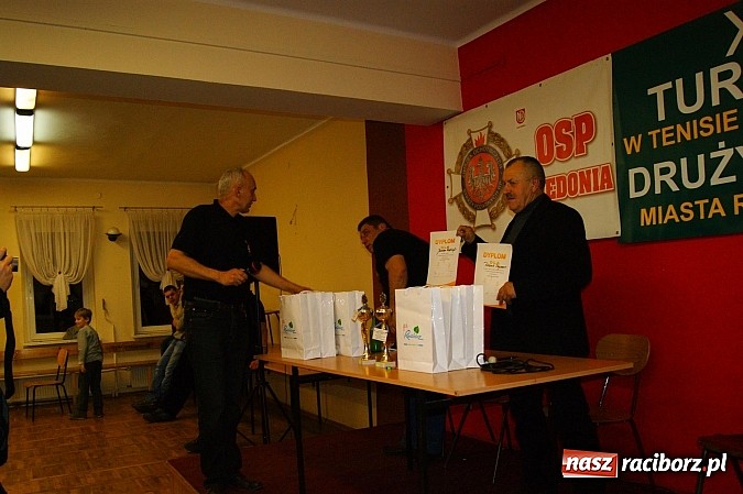 Zdjęcie w galerii na portalu naszraciborz.pl: Rudolf Jambor i Szymon Procek najlepsi w tenisie stołowym wiadomości z regionu