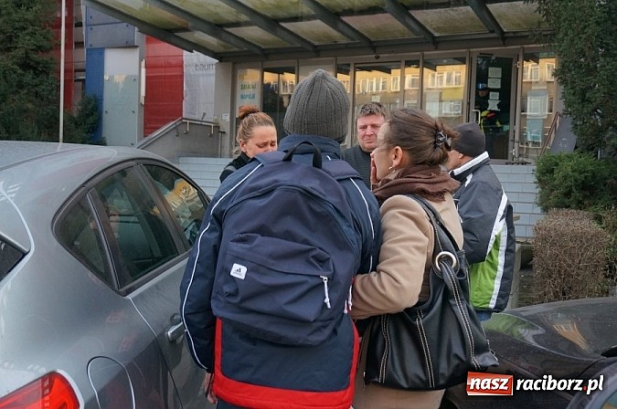 Zdjęcie w galerii na portalu naszraciborz.pl: W Kuźni Raciborskiej odnaleziono niepełnosprawnego zaginionego rybniczanina wiadomości z regionu