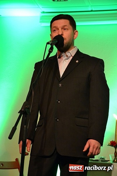 Zdjęcie w galerii na portalu naszraciborz.pl: Z wesołą nowiną - biesiada wigilijna na zamku wiadomości z regionu