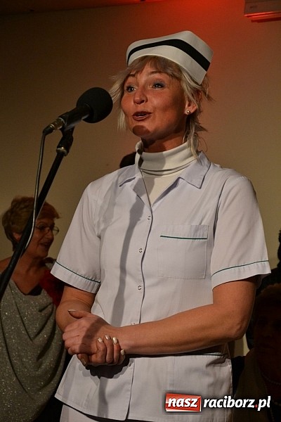 Zdjęcie w galerii na portalu naszraciborz.pl: Z wesołą nowiną - biesiada wigilijna na zamku wiadomości z regionu