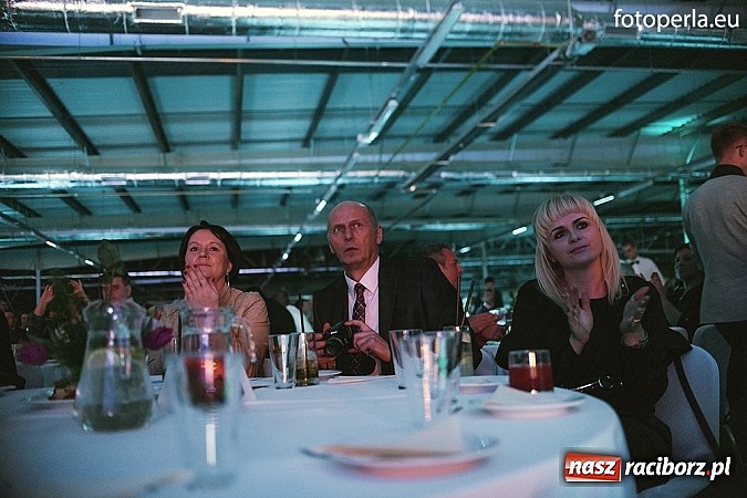 Zdjęcie w galerii na portalu naszraciborz.pl: Eko-Okna oddały nową halę produkcyjną w Kornicach. Pracę znajdzie tu 500 osób wiadomości z regionu