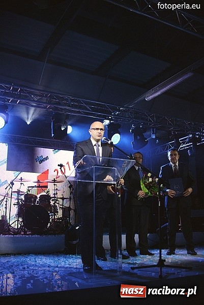 Zdjęcie w galerii na portalu naszraciborz.pl: Eko-Okna oddały nową halę produkcyjną w Kornicach. Pracę znajdzie tu 500 osób wiadomości z regionu