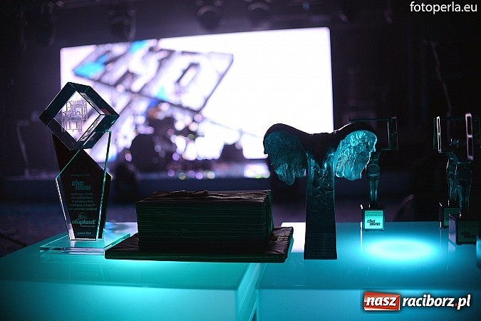 Zdjęcie w galerii na portalu naszraciborz.pl: Eko-Okna oddały nową halę produkcyjną w Kornicach. Pracę znajdzie tu 500 osób wiadomości z regionu