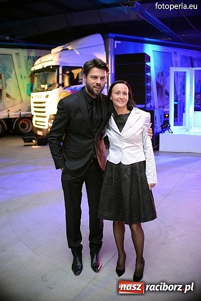 Zdjęcie w galerii na portalu naszraciborz.pl: Eko-Okna oddały nową halę produkcyjną w Kornicach. Pracę znajdzie tu 500 osób wiadomości z regionu