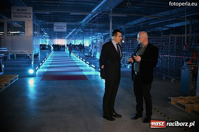 Zdjęcie w galerii na portalu naszraciborz.pl: Eko-Okna oddały nową halę produkcyjną w Kornicach. Pracę znajdzie tu 500 osób wiadomości z regionu