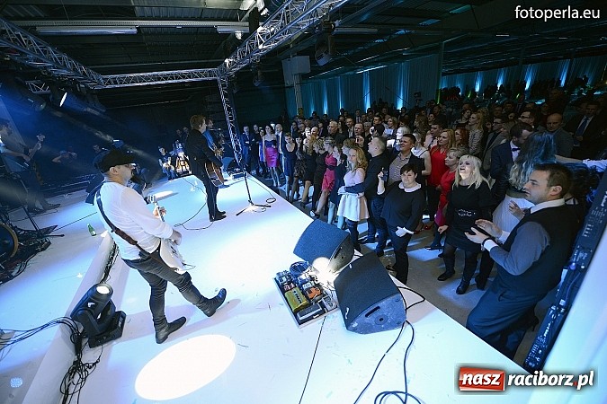 Zdjęcie w galerii na portalu naszraciborz.pl: Eko-Okna oddały nową halę produkcyjną w Kornicach. Pracę znajdzie tu 500 osób wiadomości z regionu