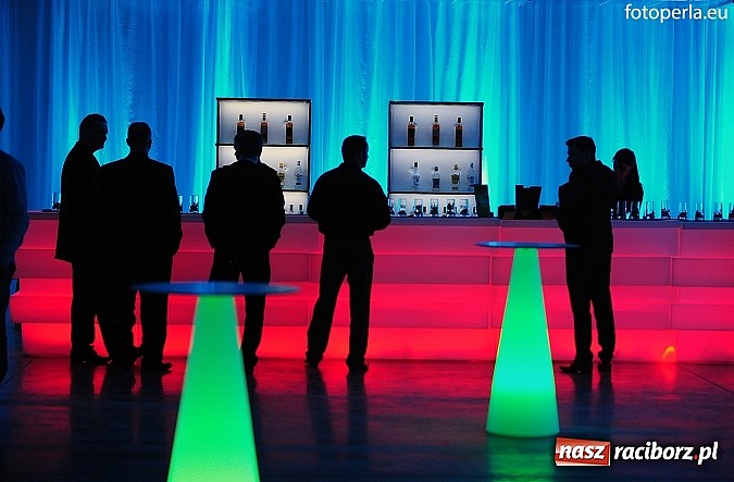 Zdjęcie w galerii na portalu naszraciborz.pl: Eko-Okna oddały nową halę produkcyjną w Kornicach. Pracę znajdzie tu 500 osób wiadomości z regionu