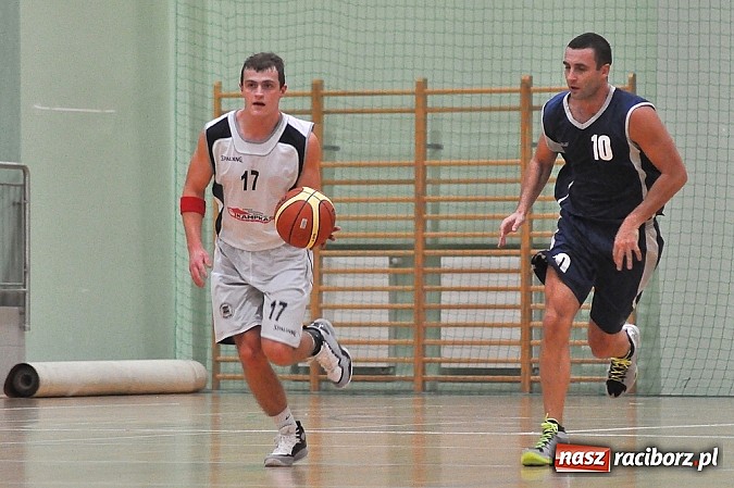 Zdjęcie w galerii na portalu naszraciborz.pl: Koszykówka: Smutna porażka Ofensywy wiadomości z regionu