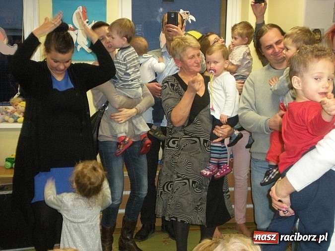 Zdjęcie w galerii na portalu naszraciborz.pl: Spotkanie wigilijne w żłobku na Słonecznej  wiadomości z regionu