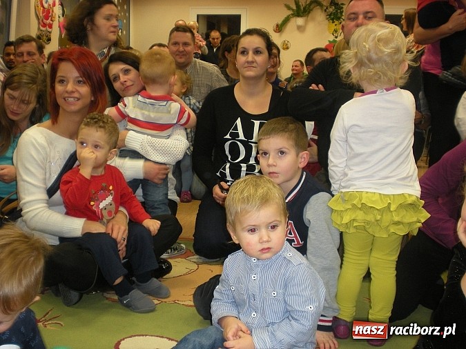 Zdjęcie w galerii na portalu naszraciborz.pl: Spotkanie wigilijne w żłobku na Słonecznej  wiadomości z regionu