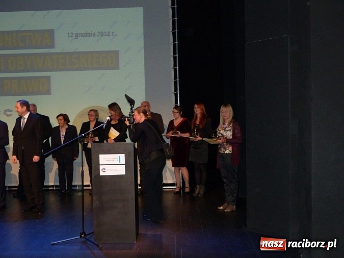 Zdjęcie w galerii na portalu naszraciborz.pl: Raciborska TĘCZA wyr&oacute;żniona na gali w Warszawie wiadomości z regionu