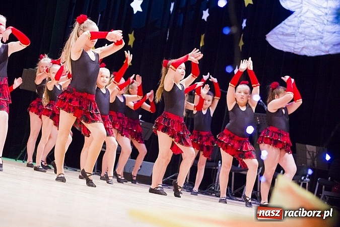 Zdjęcie w galerii na portalu naszraciborz.pl: Koncert charytatywny Źródła na rzecz Natalii Kwiatkowskiej wiadomości z regionu