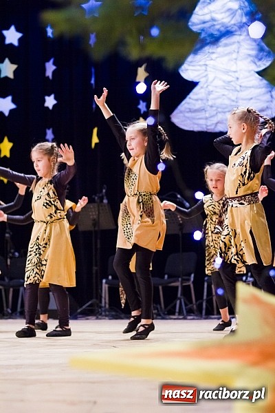 Zdjęcie w galerii na portalu naszraciborz.pl: Koncert charytatywny Źródła na rzecz Natalii Kwiatkowskiej wiadomości z regionu