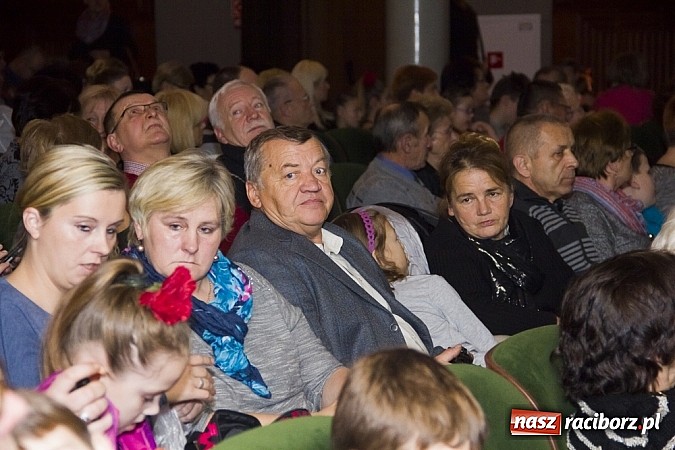 Zdjęcie w galerii na portalu naszraciborz.pl: Koncert charytatywny Źródła na rzecz Natalii Kwiatkowskiej wiadomości z regionu