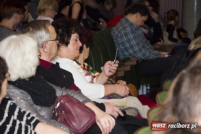 Zdjęcie w galerii na portalu naszraciborz.pl: Koncert charytatywny Źródła na rzecz Natalii Kwiatkowskiej wiadomości z regionu