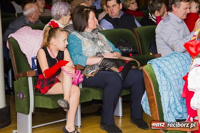 Zdjęcie w galerii na portalu naszraciborz.pl: Koncert charytatywny Źródła na rzecz Natalii Kwiatkowskiej wiadomości z regionu