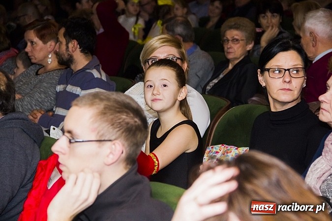 Zdjęcie w galerii na portalu naszraciborz.pl: Koncert charytatywny Źródła na rzecz Natalii Kwiatkowskiej wiadomości z regionu