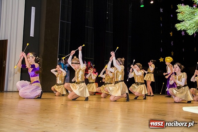 Zdjęcie w galerii na portalu naszraciborz.pl: Koncert charytatywny Źródła na rzecz Natalii Kwiatkowskiej wiadomości z regionu