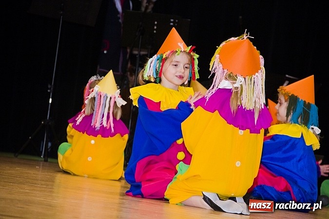 Zdjęcie w galerii na portalu naszraciborz.pl: Koncert charytatywny Źródła na rzecz Natalii Kwiatkowskiej wiadomości z regionu