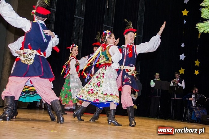 Zdjęcie w galerii na portalu naszraciborz.pl: Koncert charytatywny Źródła na rzecz Natalii Kwiatkowskiej wiadomości z regionu