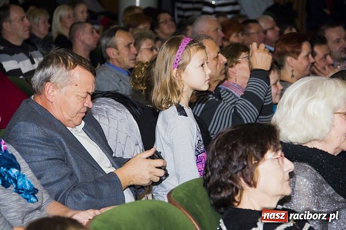 Zdjęcie w galerii na portalu naszraciborz.pl: Koncert charytatywny Źródła na rzecz Natalii Kwiatkowskiej wiadomości z regionu
