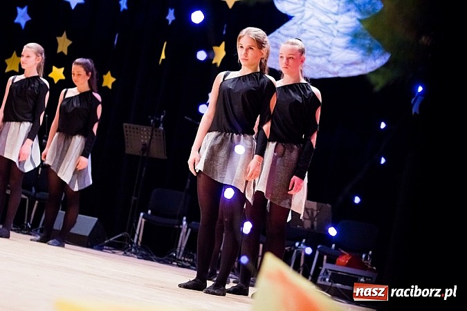 Zdjęcie w galerii na portalu naszraciborz.pl: Koncert charytatywny Źródła na rzecz Natalii Kwiatkowskiej wiadomości z regionu