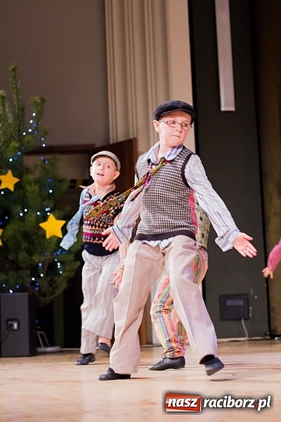 Zdjęcie w galerii na portalu naszraciborz.pl: Koncert charytatywny Źródła na rzecz Natalii Kwiatkowskiej wiadomości z regionu