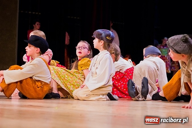 Zdjęcie w galerii na portalu naszraciborz.pl: Koncert charytatywny Źródła na rzecz Natalii Kwiatkowskiej wiadomości z regionu