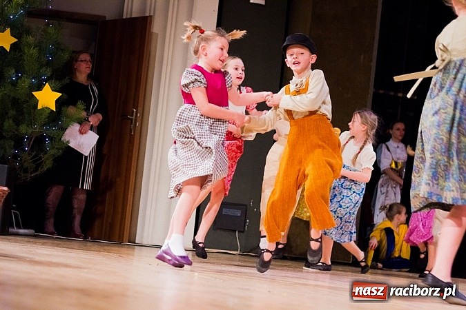 Zdjęcie w galerii na portalu naszraciborz.pl: Koncert charytatywny Źródła na rzecz Natalii Kwiatkowskiej wiadomości z regionu