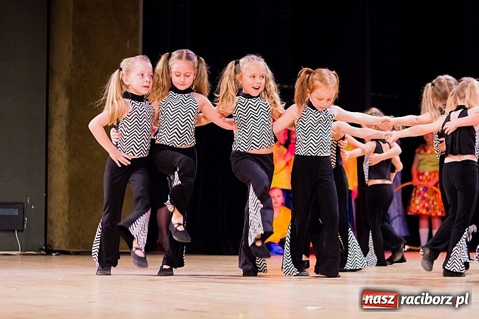 Zdjęcie w galerii na portalu naszraciborz.pl: Koncert charytatywny Źródła na rzecz Natalii Kwiatkowskiej wiadomości z regionu