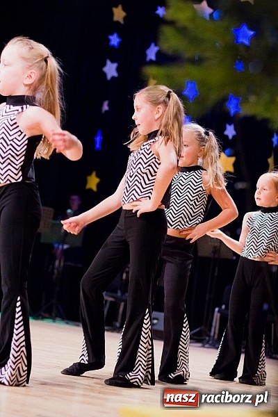 Zdjęcie w galerii na portalu naszraciborz.pl: Koncert charytatywny Źródła na rzecz Natalii Kwiatkowskiej wiadomości z regionu