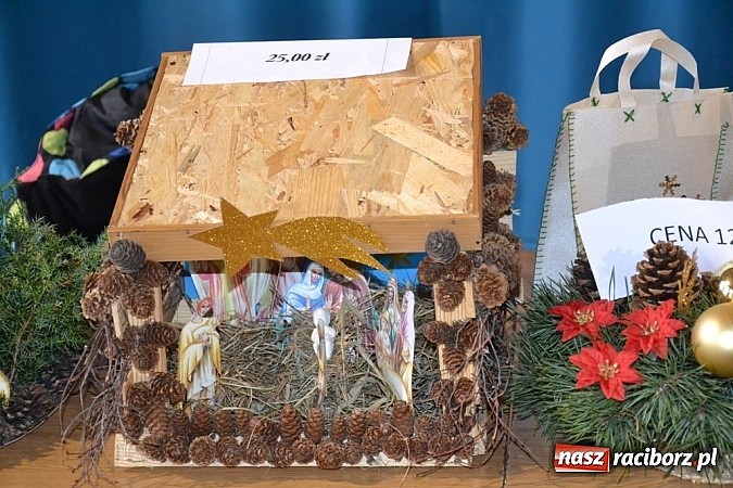 Zdjęcie w galerii na portalu naszraciborz.pl: Atmosfera świąt i kultury nie tylko politycznej wiadomości z regionu