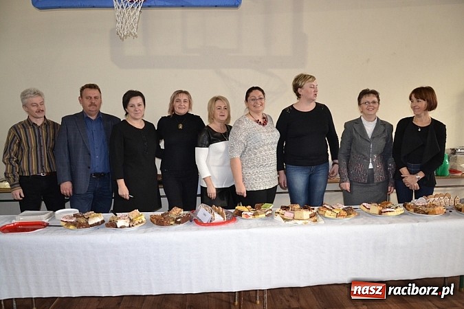 Zdjęcie w galerii na portalu naszraciborz.pl: Atmosfera świąt i kultury nie tylko politycznej wiadomości z regionu