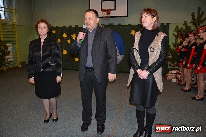 Zdjęcie w galerii na portalu naszraciborz.pl: Atmosfera świąt i kultury nie tylko politycznej wiadomości z regionu