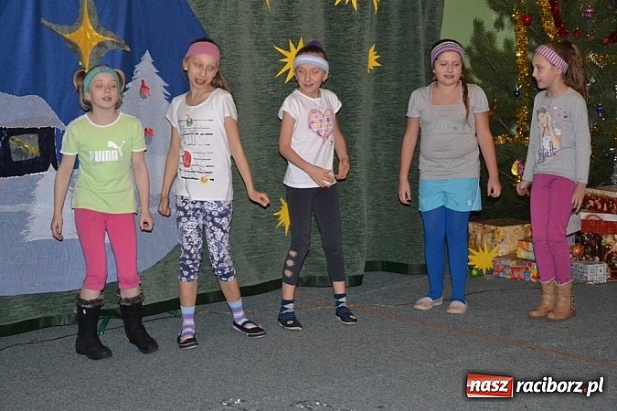 Zdjęcie w galerii na portalu naszraciborz.pl: Atmosfera świąt i kultury nie tylko politycznej wiadomości z regionu