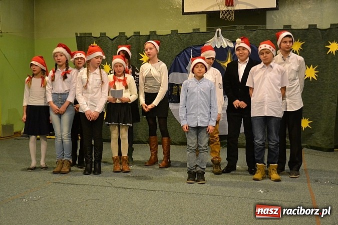 Zdjęcie w galerii na portalu naszraciborz.pl: Atmosfera świąt i kultury nie tylko politycznej wiadomości z regionu