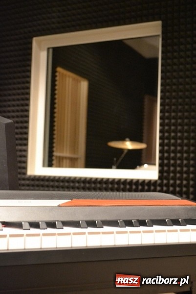 Zdjęcie w galerii na portalu naszraciborz.pl: MOKSiR w Kuźni Raciborskiej już po remoncie wiadomości z regionu