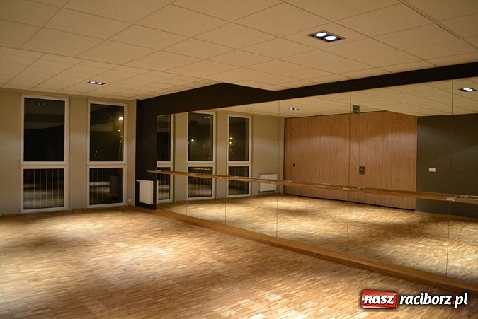 Zdjęcie w galerii na portalu naszraciborz.pl: MOKSiR w Kuźni Raciborskiej już po remoncie wiadomości z regionu