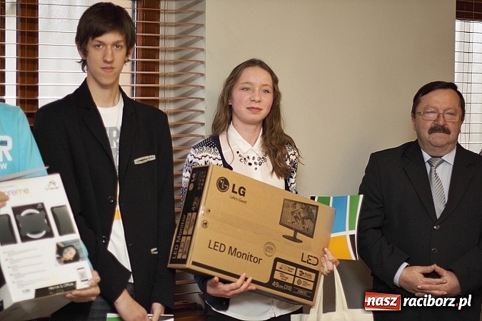 Zdjęcie w galerii na portalu naszraciborz.pl: Finał konkursu Bezpieczne rolnictwo powiatu raciborskiego - kto zwyciężył? wiadomości z regionu