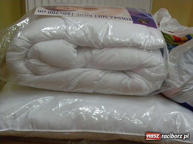 Zdjęcie w galerii na portalu naszraciborz.pl: Biblioteka w Raciborzu wzięła udział w Szlachetnej Paczce wiadomości z regionu