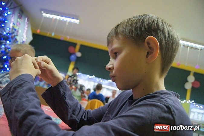 Zdjęcie w galerii na portalu naszraciborz.pl: Projekt w Szonowicach zbliżył mieszkańców wiadomości z regionu