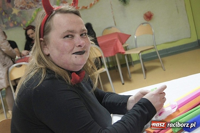 Zdjęcie w galerii na portalu naszraciborz.pl: Projekt w Szonowicach zbliżył mieszkańców wiadomości z regionu