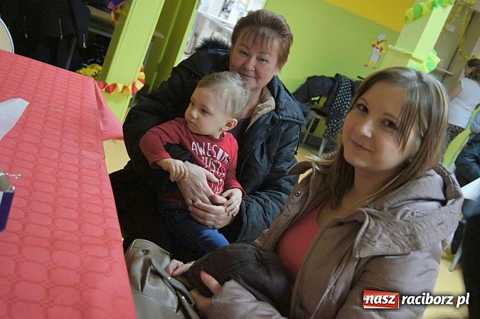 Zdjęcie w galerii na portalu naszraciborz.pl: Projekt w Szonowicach zbliżył mieszkańców wiadomości z regionu