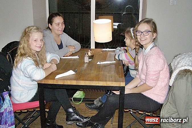 Zdjęcie w galerii na portalu naszraciborz.pl: Uczniowie z Krzanowic na wycieczce w Krakowie wiadomości z regionu