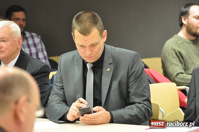 Zdjęcie w galerii na portalu naszraciborz.pl: Ryszard Winiarski nowym starostą raciborskim wiadomości z regionu