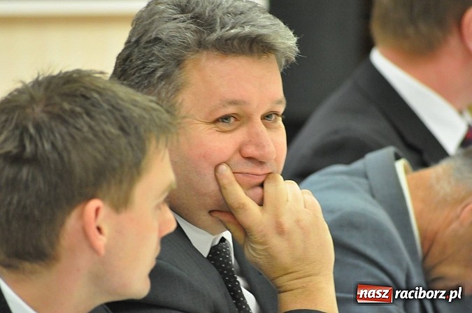 Zdjęcie w galerii na portalu naszraciborz.pl: Ryszard Winiarski nowym starostą raciborskim wiadomości z regionu