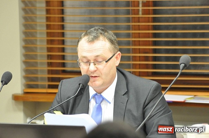 Zdjęcie w galerii na portalu naszraciborz.pl: Ryszard Winiarski nowym starostą raciborskim wiadomości z regionu