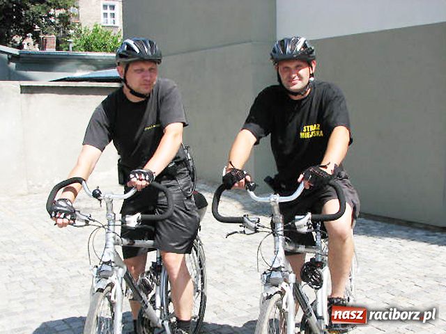 Zdjęcie w galerii na portalu naszraciborz.pl: SŁONECZNY PATROL w Raciborzu wiadomości z regionu